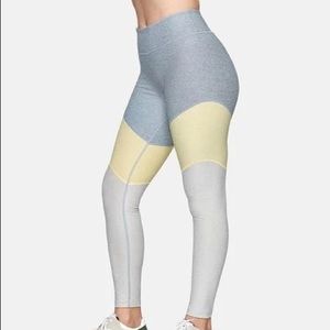 Outdoor Voices 7/8 Springs leggings